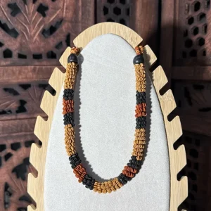 Tribo seed necklace