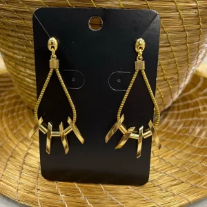 Fringe drop earrings