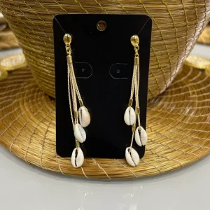 Shell-accent earrings