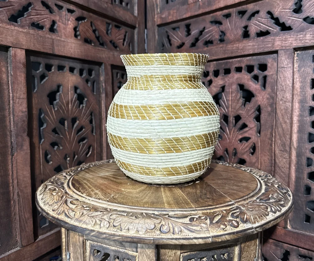 Woven vase